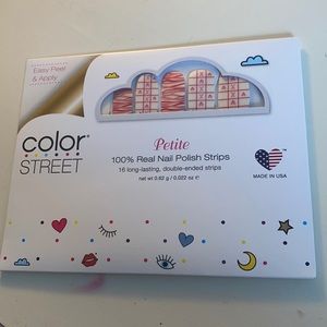 Color Street Petite Little Kisses RETIRED